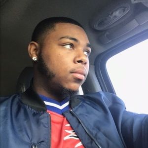 Meet your Posher, Deangelo